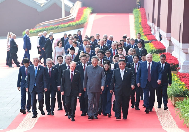 https://www.gov.cn/yaowen/liebiao/202509/W020250903761286827669_ORIGIN.jpg